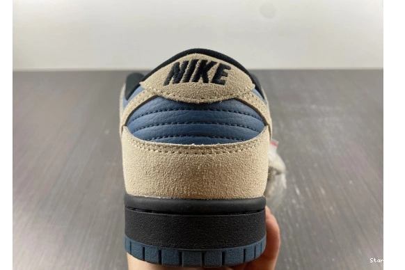 Cream Thunderstorm Light Low SB Nike BQ6817-200 Dunk 0724